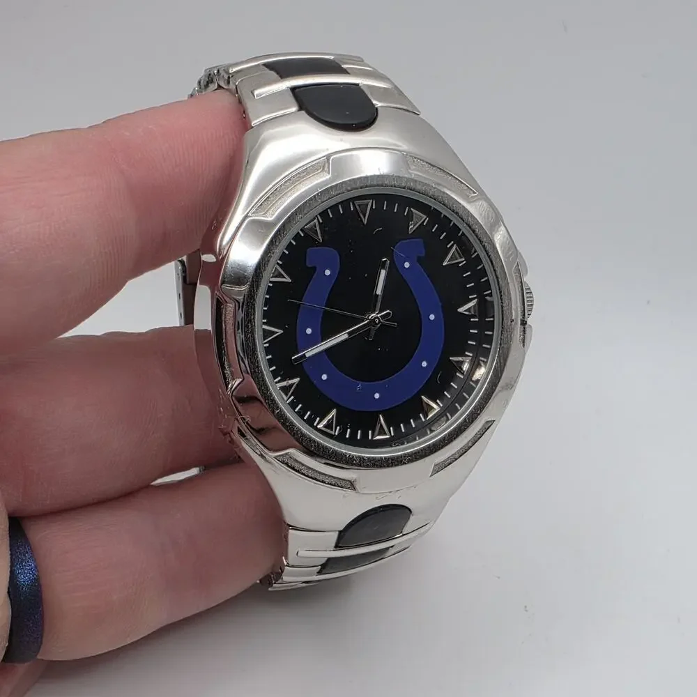 Indianapolis Colts NFL Mens Stainless Steel Analog Quartz Watch Blue Horseshoe
